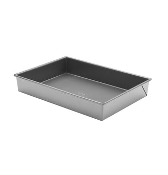 CLEARANCE Pyrex® Platinum Professional Rectangular Cake Pan